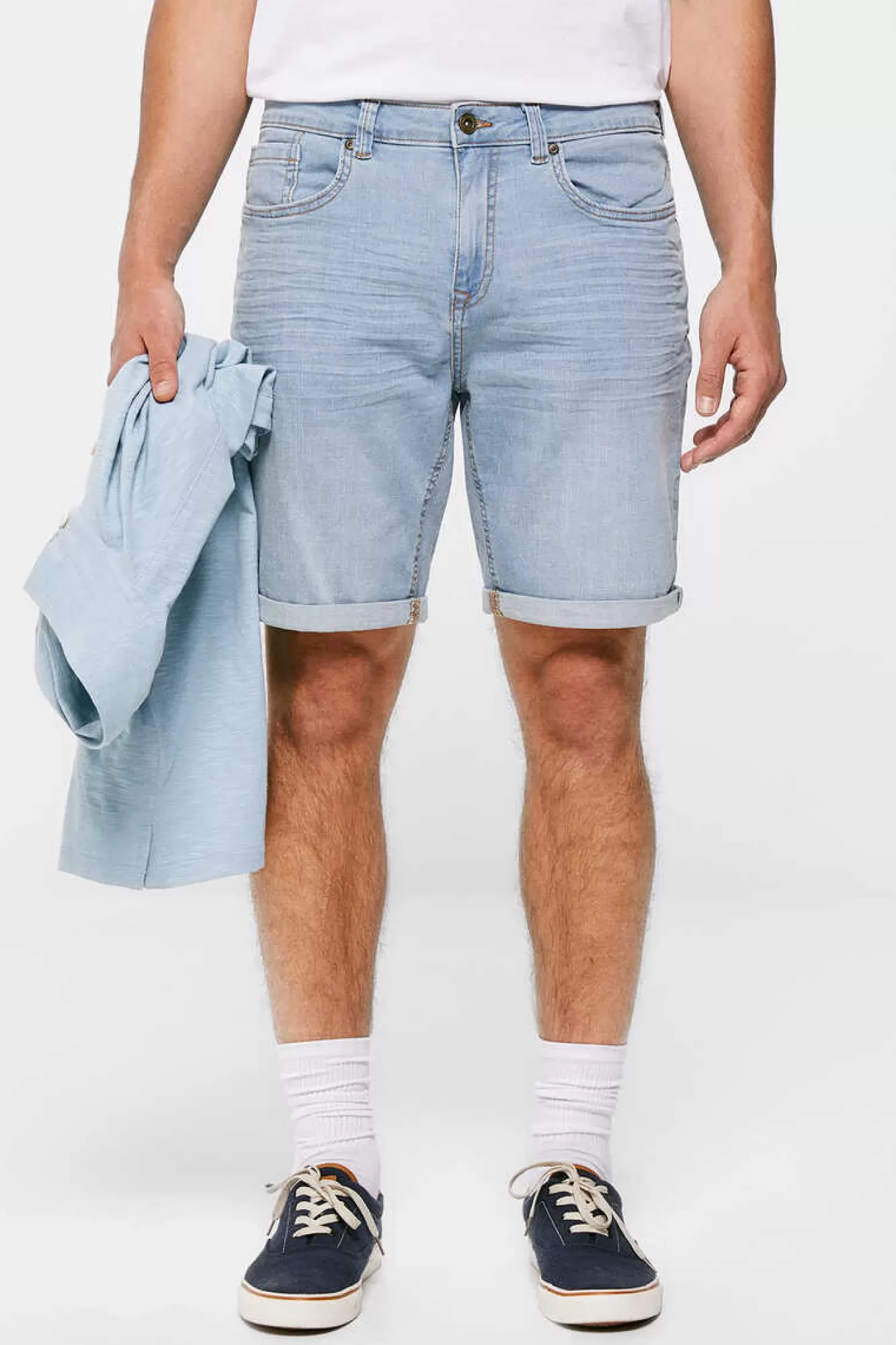 * Bermudas De Ganga Lavada Basicas Corte Slim Claras