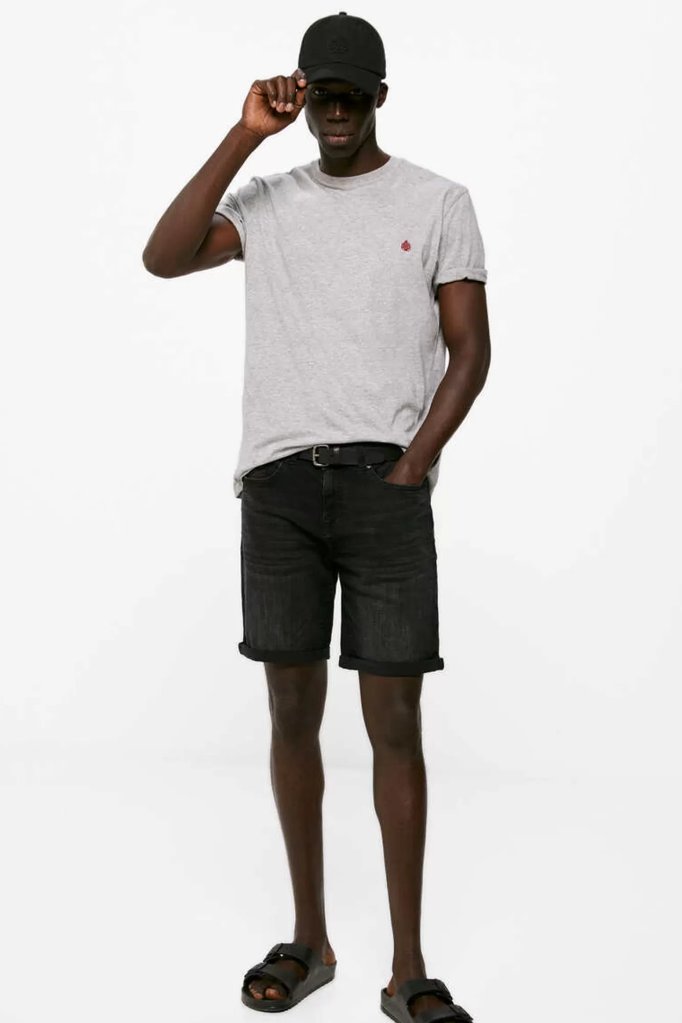 * Bermudas De Ganga Lavada Basicas Corte Slim Pretas